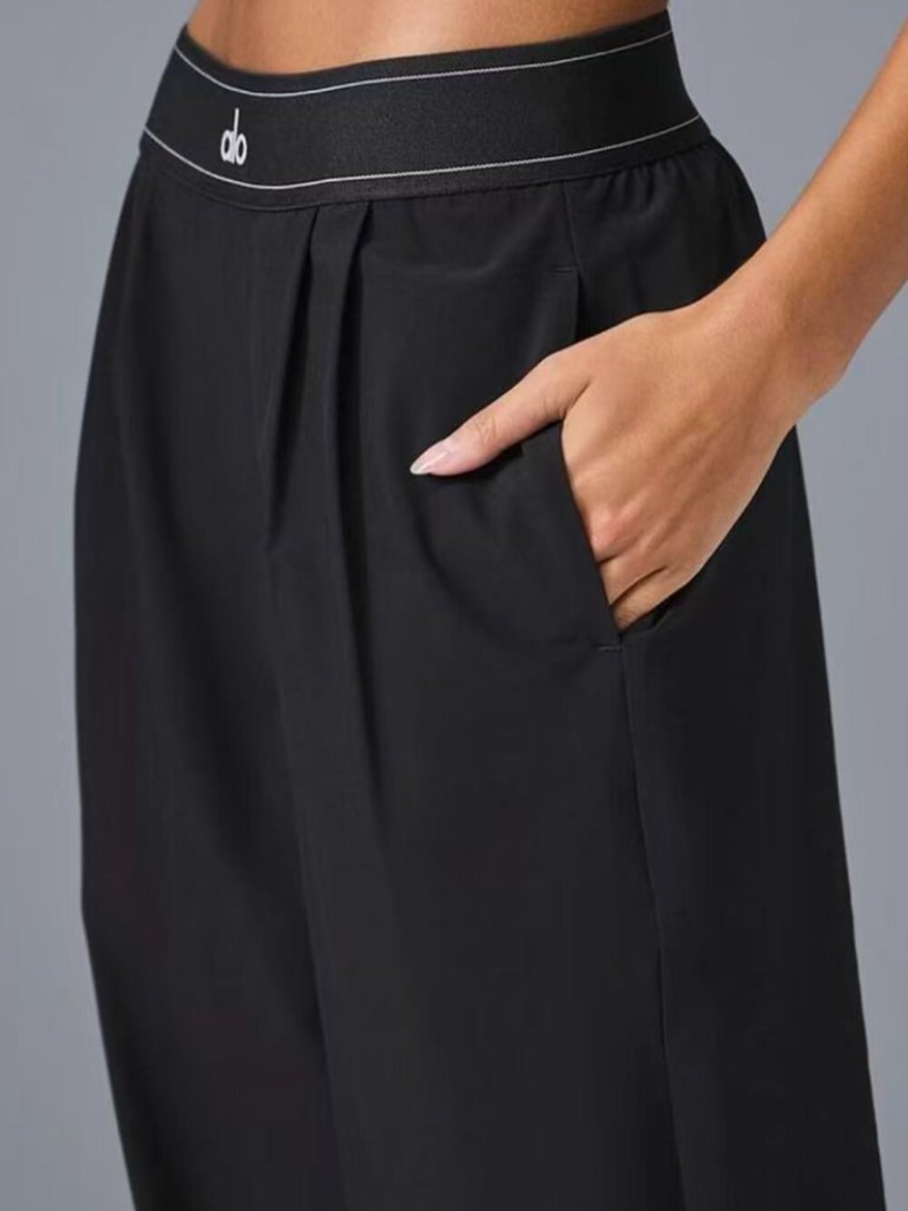 ALO Yoga🤗💕Black Straight-leg Suit Up Trouser, Brand New Regular 30" - Picture 6 of 7